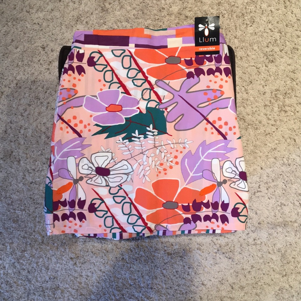 Girls reversible Llum skirt.
